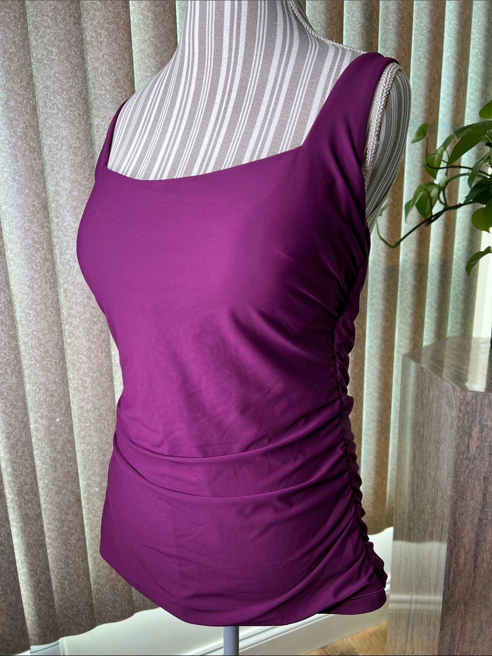 Athleta Ruched Square-Neck Tankini women’s Top in Plum S-40D/DD